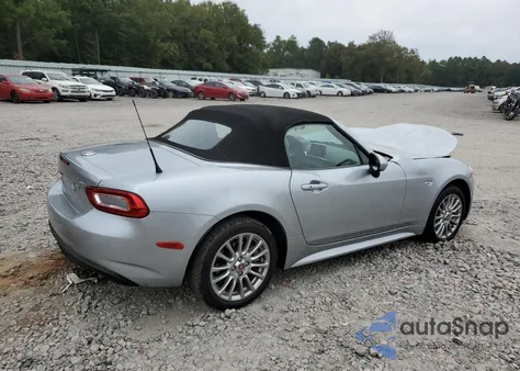 2018 Fiat 124 Spider Classica from USA, damaged, VIN JC1NFAEK8J0134743